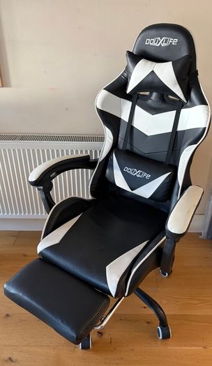 Ergonomic Gaming Chair
