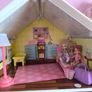 Large dolls house Image 6