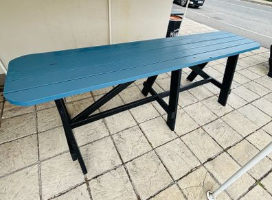 XXL Solid treated table