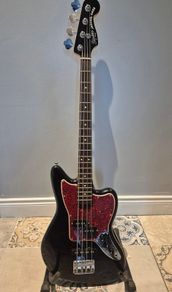Squire Jaguar Bass - Short Scale - Black