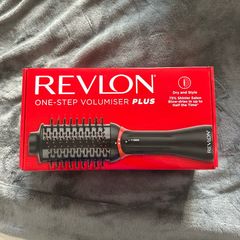 Revlon One-Step Volumiser Plus Hot Brush