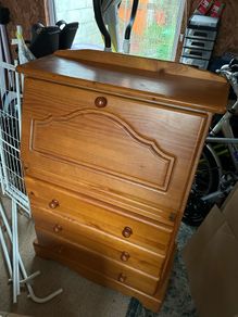Bureau desk