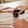 Philips Fabric Shaver, quick and effective removal of pills and bobbles - GC026/80 Image 5