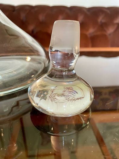 Vintage Full Bodied Red Wine Glass Decanter Original Stopper
