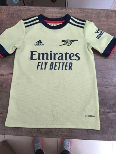 kids arsenal football jersey age 7-8