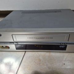 vhs player