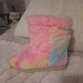 unusual fluffy boots Image 2