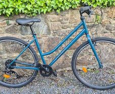 Decathlon Hybrid  Bike Low Frame