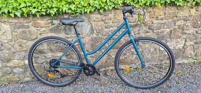 Decathlon Hybrid  Bike Low Frame