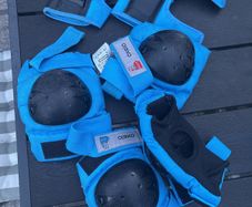 roller skate pads - kids 2xs