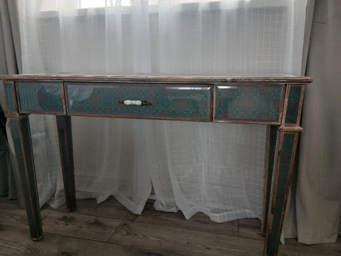 Console table