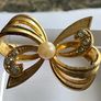 vintage brooch Image 3