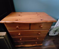 chest of drawers solid pine