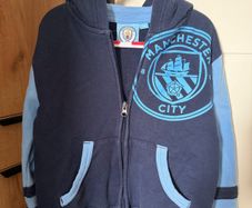 Boys Manchester City zip size 7-8