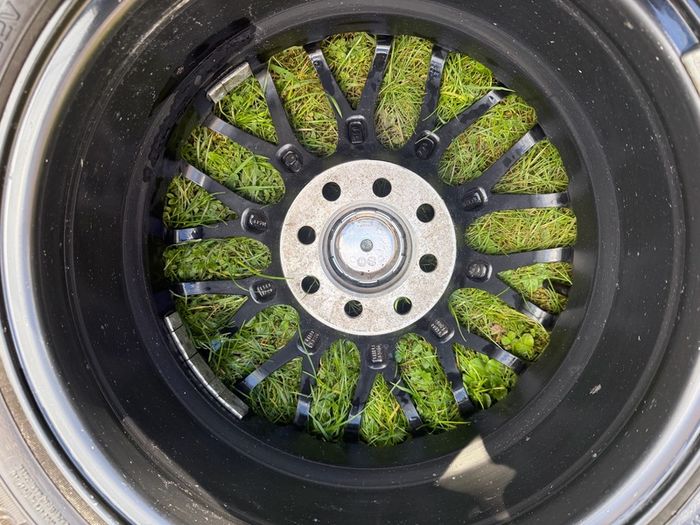 Calibre 15  Alloy Wheels 4x100  4x108   Sport Style
