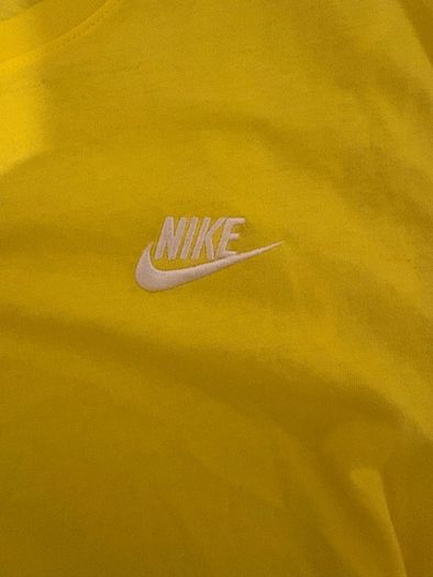 Mens nike t-shirt small