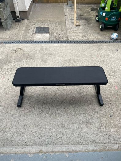 Flat bench