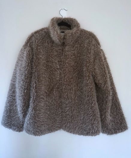 YAS fluffy short teddy jacket in beige