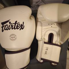 Fairtex boxing gloves 16oz