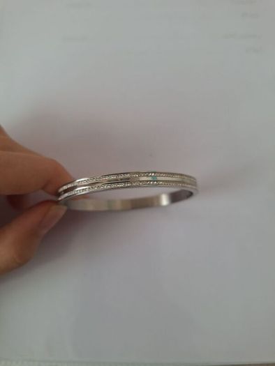 bangle