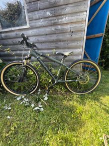 Kids Mountain Bike 150cm age 9-12