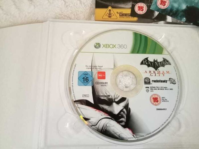Batman: Arkham City Collector's Edition Xbox 360 - Complete Set with Statue