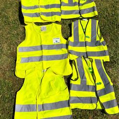 Reflective vest for children. High-visibility vest.