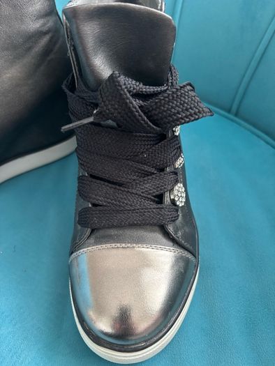Brand new shoes- size 41