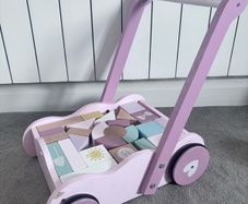 Little Dutch baby walker