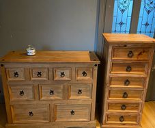 Matching drawer set