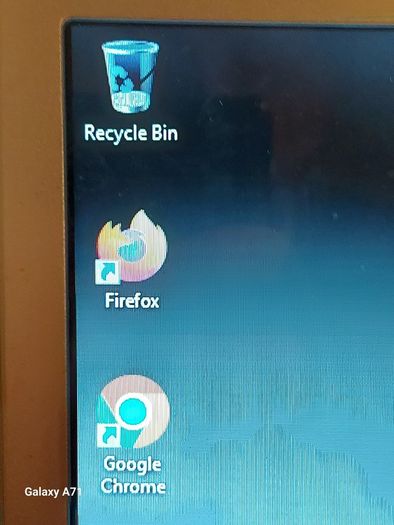 Dell Inspiron 1525, Model PP26L, Windows 7 Professional, 3GB Ram, 250GB HDD, Intel Pentium Dual CPU T2330 1.6GHz, Firefox, Opera, Chrome, and VLC