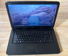 Dell Inspiron 3520 Laptop