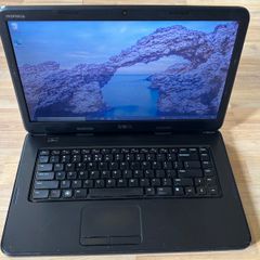 Dell Inspiron 3520 Laptop