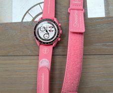 Moon swatch Pink