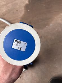 32 amp extension lead 2 meters 10square