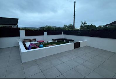 77 silver grey porcelain paving slabs 600 by 600 mm