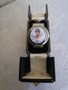 Diana watch