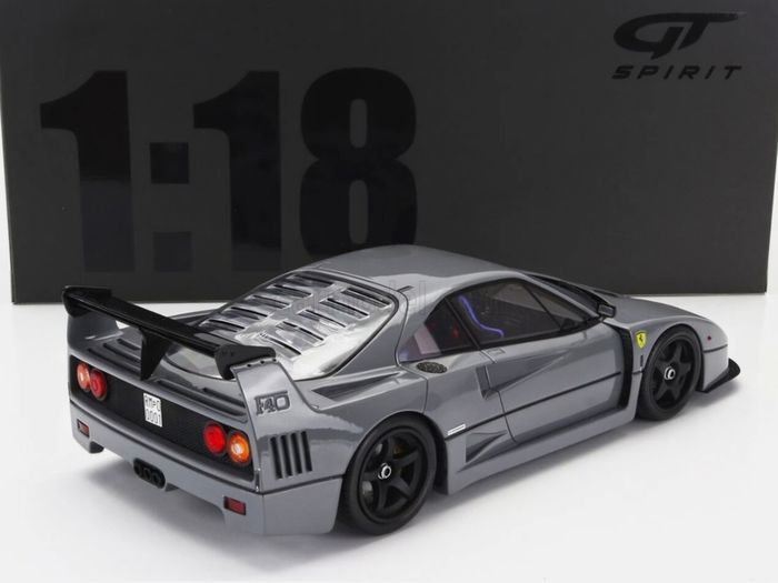 Ferrari F40 Competizione 2002 - GT Spirit - 1/18- NEW in BOX