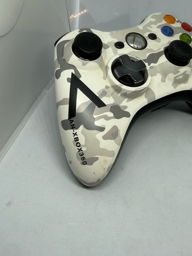 Official Xbox 360 Arctic Camo Controller