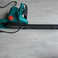 Bosch electric chainsaw