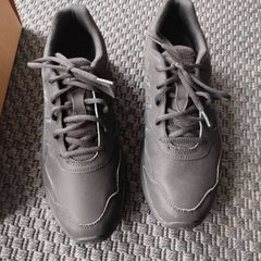 BNIB ASICS Gel Mission 3 runners