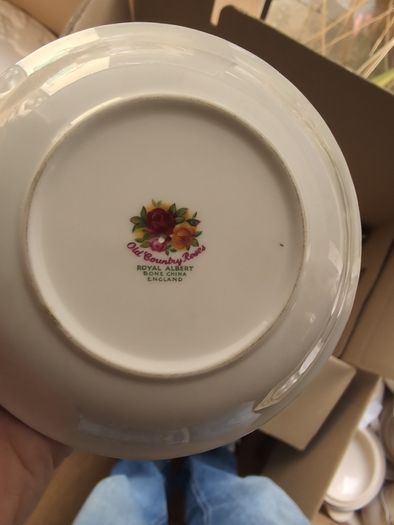 Royal Albert Old Country Roses tea set