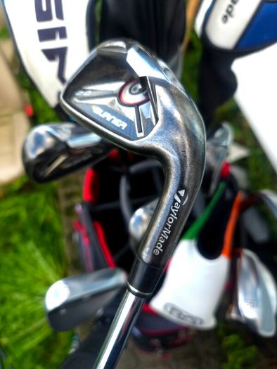 Set of Taylormade Golf Clubs