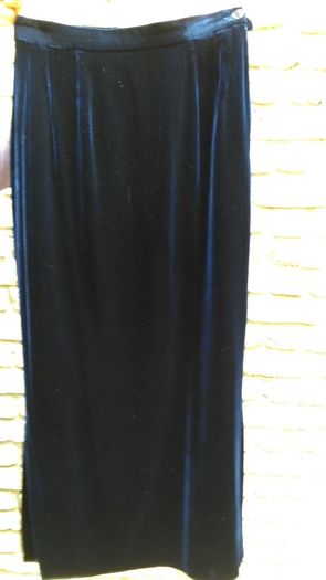 Quin & Donnelly Vintage Designer stunning Velvet Skirt Winter Wedding