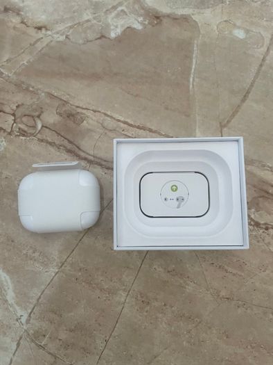 Apple AirPods generation 3 2025