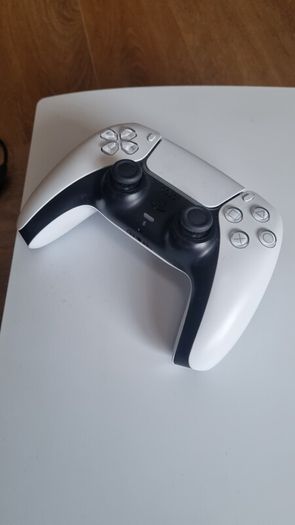 PS5 with two free games