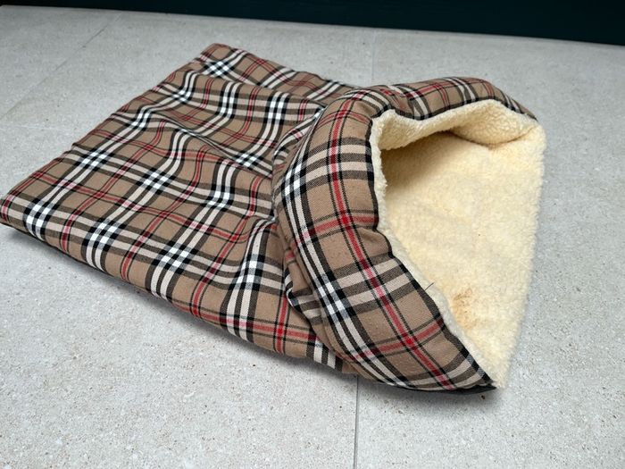 Dog bed for small dog