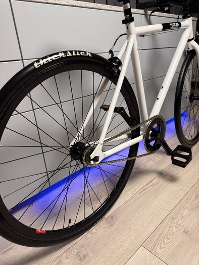 FIXIE Inc. Floater Single Speed Bike (Like New)