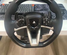HORI Racing Wheel APEX + pedals