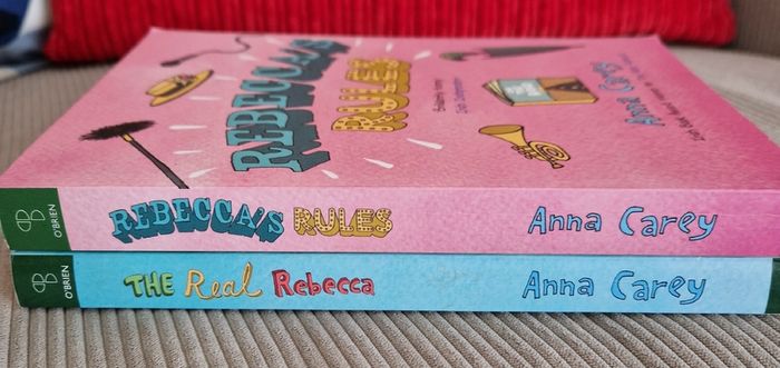 Anna Carey Books